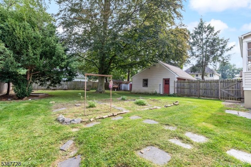 Backyard, Exterior, Playground