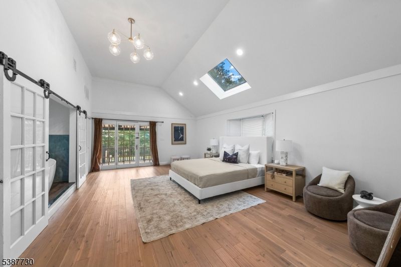 Bedroom, Interior, Pendant Lights, Recessed Lighting, Wood Texture Flooring