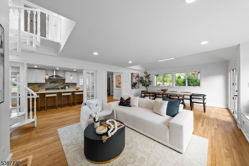 Dining room, Interior, Kitchen, Living room, Recessed Lighting, Wood Texture Flooring
