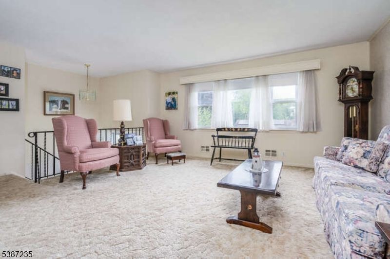 Interior, Living room, Pendant Lights