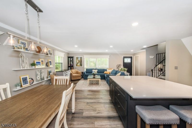 Dining room, Interior, Living room, Recessed Lighting, Wood Texture Flooring