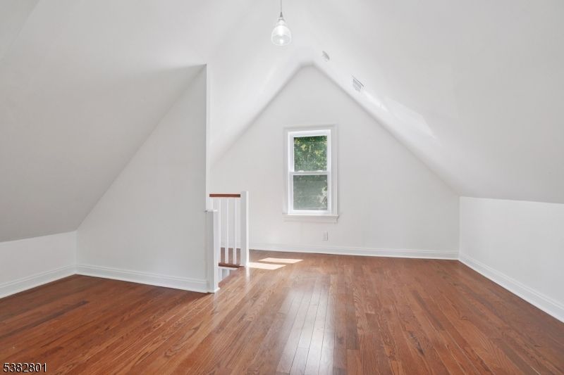 Empty room, Interior, Pendant Lights, Wood Texture Flooring