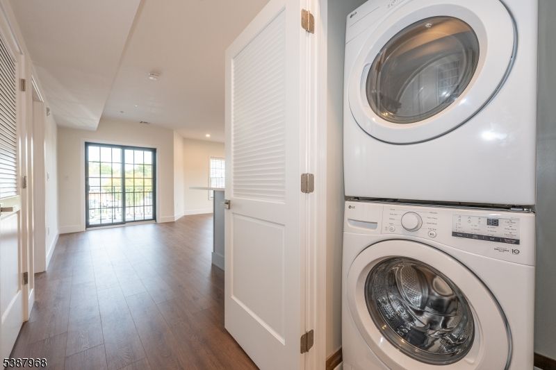 Interior, Recessed Lighting, Utility Closets, Washer, Wood Texture Flooring