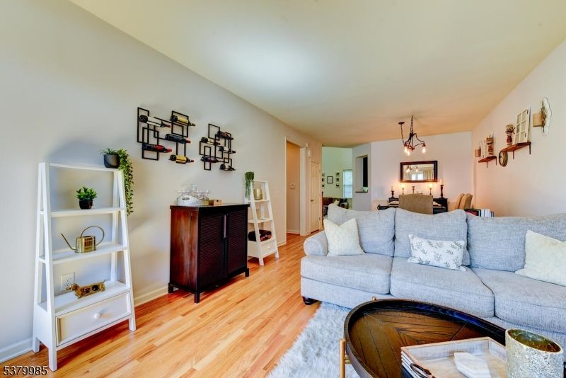 Interior, Living room, Pendant Lights, Wood Texture Flooring