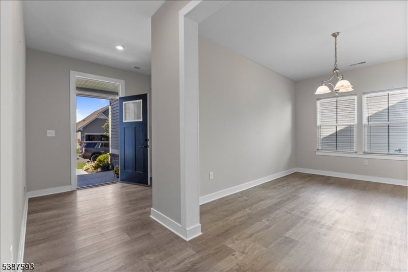 Empty room, Interior, Pendant Lights, Recessed Lighting, Wood Texture Flooring