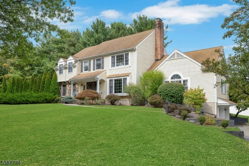 Backyard, Exterior, Facade, Georgian