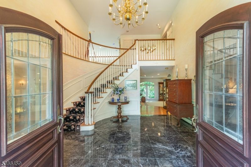 Chandelier, Interior, Marble, Recessed Lighting