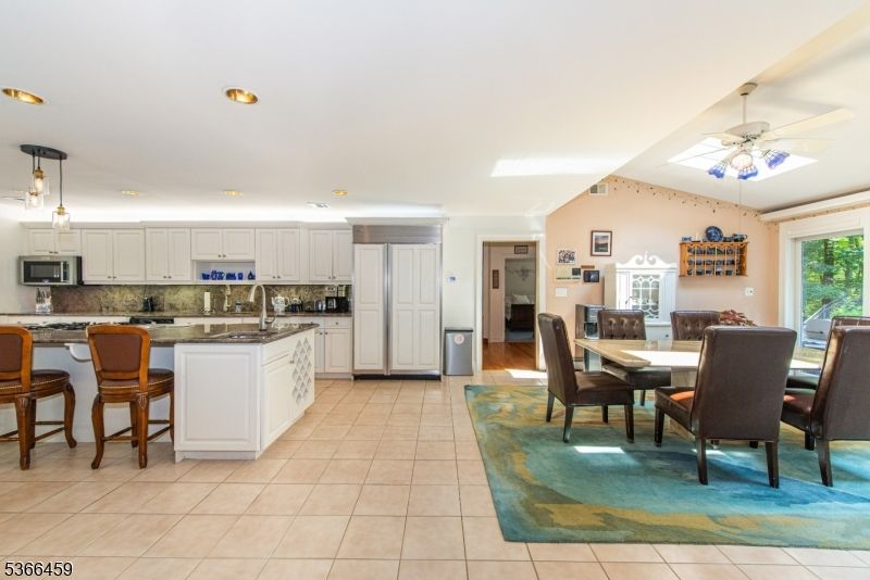 Dining room, Interior, Kitchen, Pendant Lights, Recessed Lighting