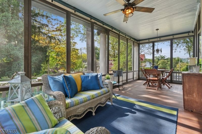 Dining room, Interior, Sun Room, Wood Texture Flooring