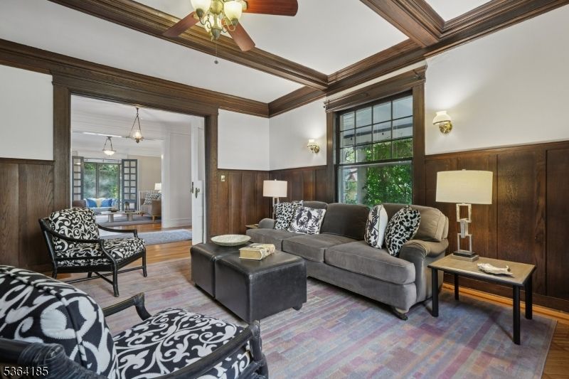 Interior, Living room, Pendant Lights, Wood Texture Flooring, Wooden Walls