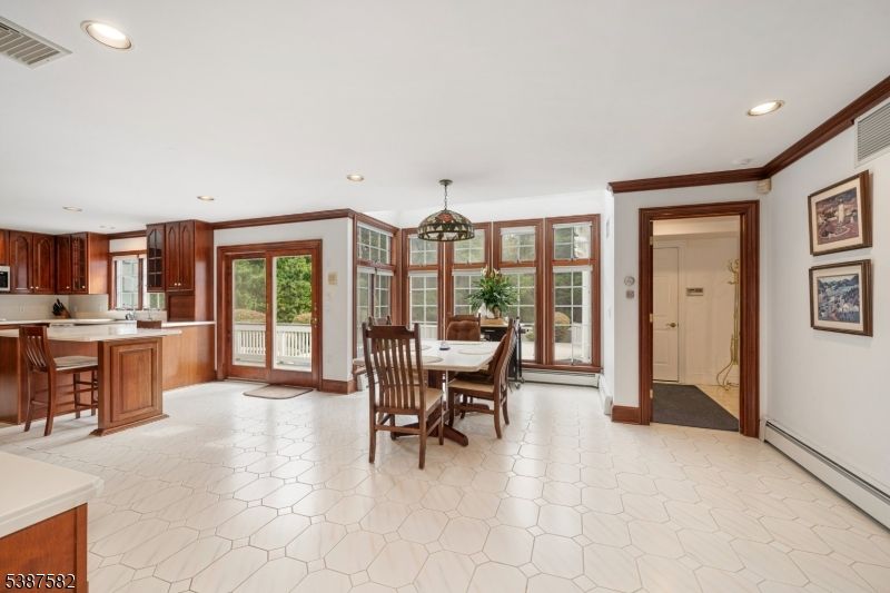 Dining room, Interior, Kitchen, Recessed Lighting