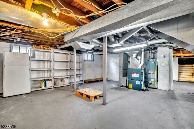 Interior, Wooden Beams