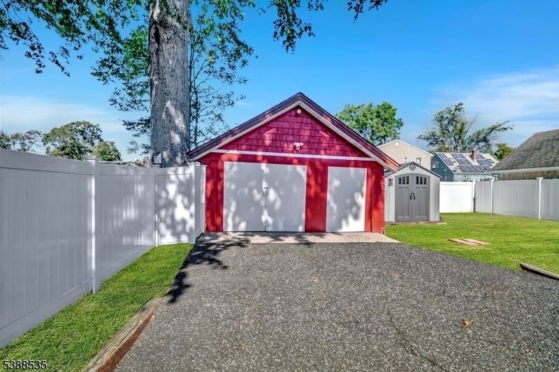 Backyard, Detached Garage, Exterior