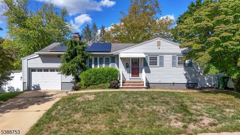 Attached, Exterior, Facade, Solar Panels, Cape Cod