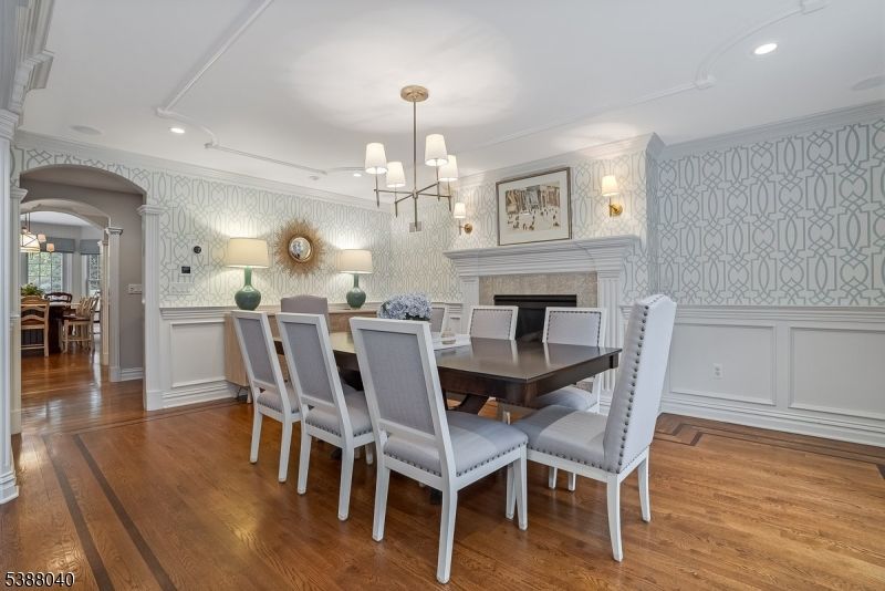 Dining room, Fireplace, Interior, Pendant Lights, Recessed Lighting, Wood Texture Flooring