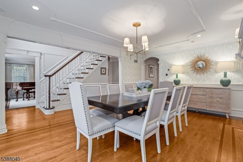 Dining room, Interior, Pendant Lights, Recessed Lighting, Wood Texture Flooring