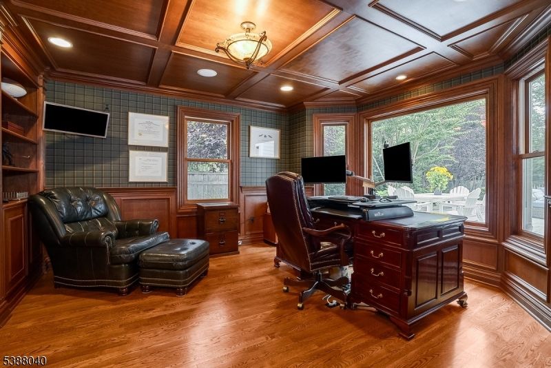Home Office, Interior, Recessed Lighting, Wooden Beams, Wooden Ceilings, Wood Texture Flooring, Wooden Walls