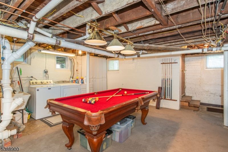Billiard Table, Game Room, Interior, Wooden Beams