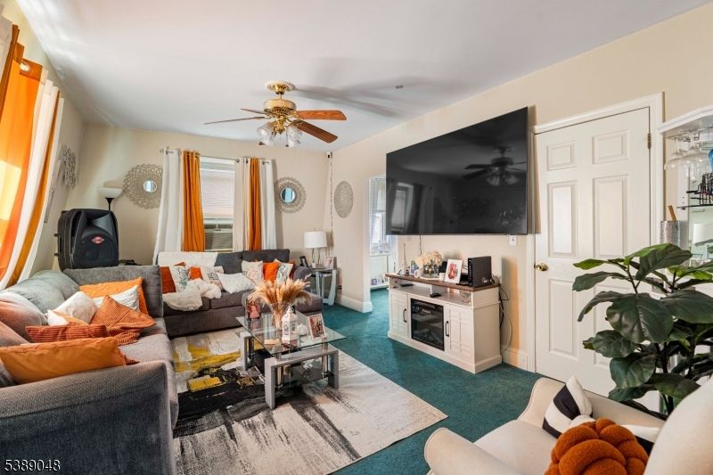 Interior, Living room