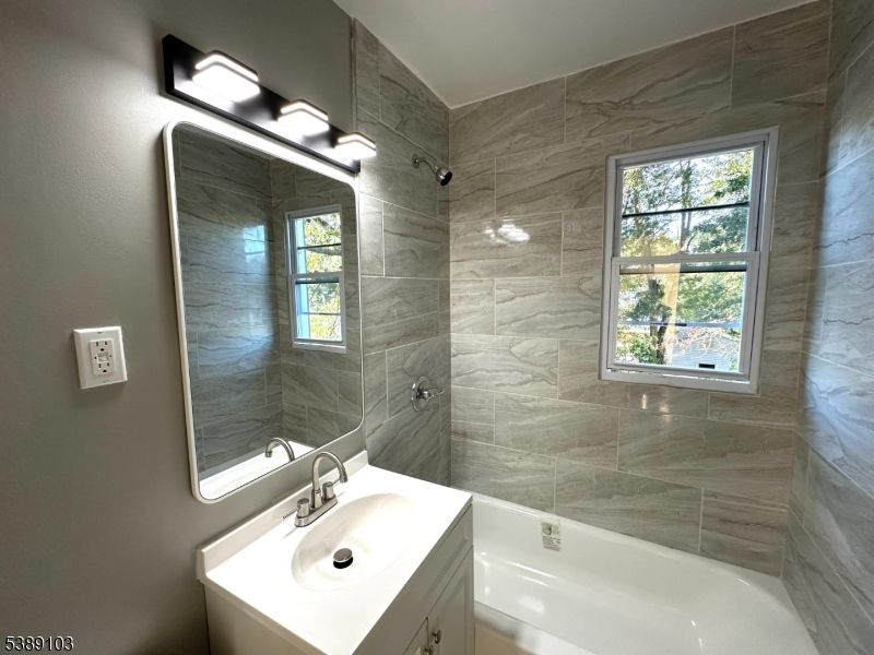 Bathroom, Interior, Marble Walls