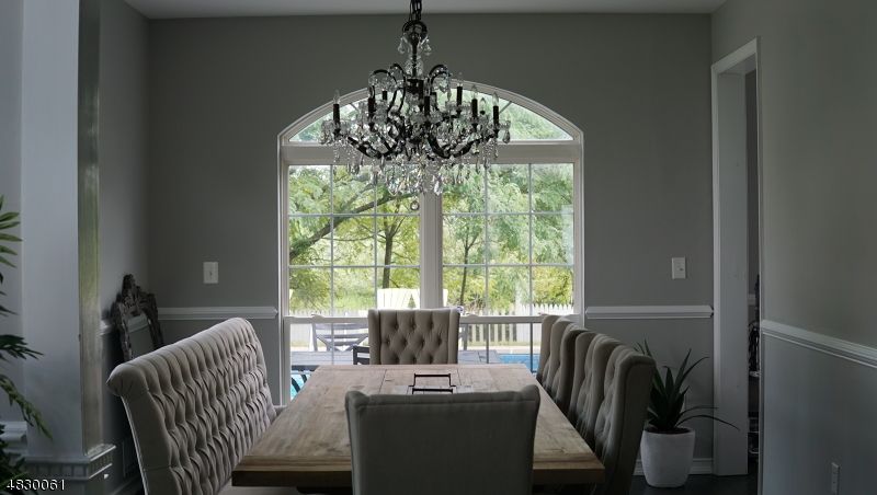 Chandelier, Dining room, Interior