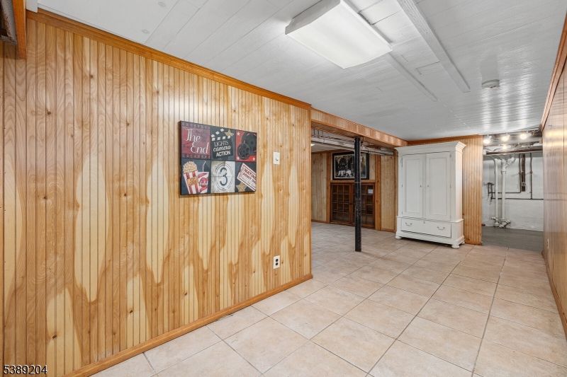 Interior, Wooden Walls