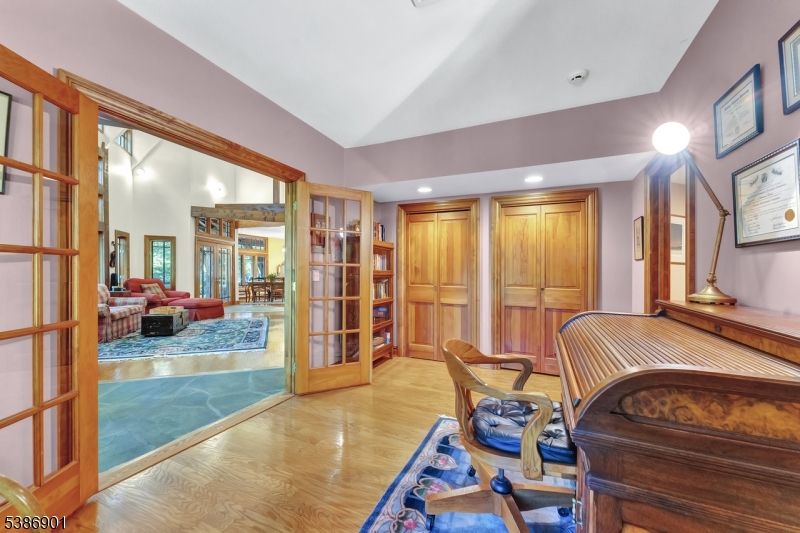 Interior, Living room, Piano, Recessed Lighting, Wood Texture Flooring