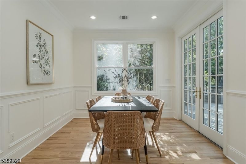 Dining room, Interior, Recessed Lighting, Wood Texture Flooring