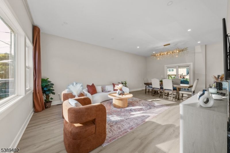 Dining room, Interior, Living room, Recessed Lighting, Wood Texture Flooring