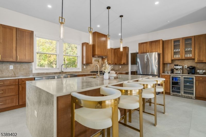 Interior, Kitchen, Pendant Lights, Recessed Lighting, Stainless Steel Appliances