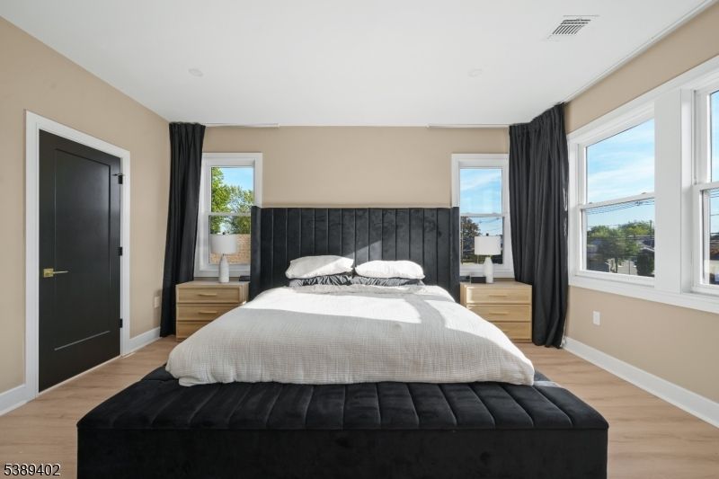 Bedroom, Interior, Water, Wood Texture Flooring
