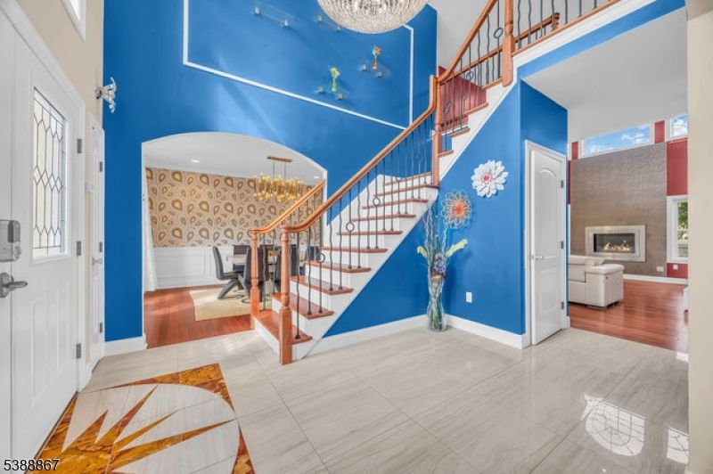 Chandelier, Fireplace, Interior, Wood Texture Flooring