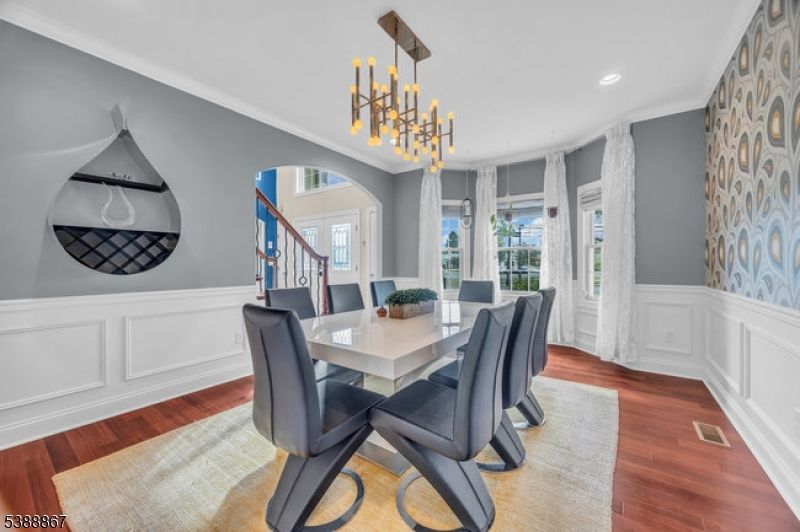 Dining room, Interior, Pendant Lights, Recessed Lighting, Wood Texture Flooring