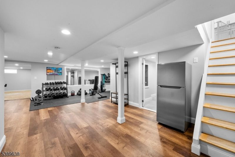 Fitness Equipment, Gym, Interior, Recessed Lighting, Wood Texture Flooring