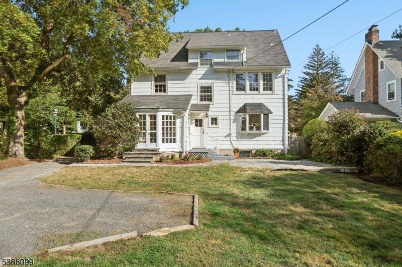 Backyard, Exterior, Facade, Georgian