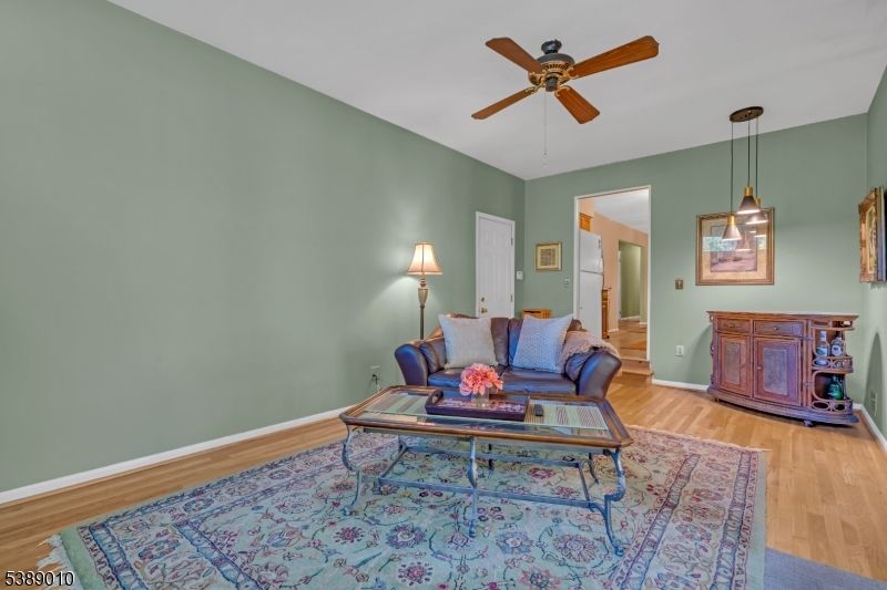 Interior, Living room, Pendant Lights, Wood Texture Flooring
