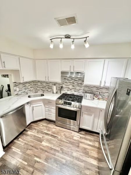 Interior, Kitchen, Stainless Steel Appliances, Wood Texture Flooring
