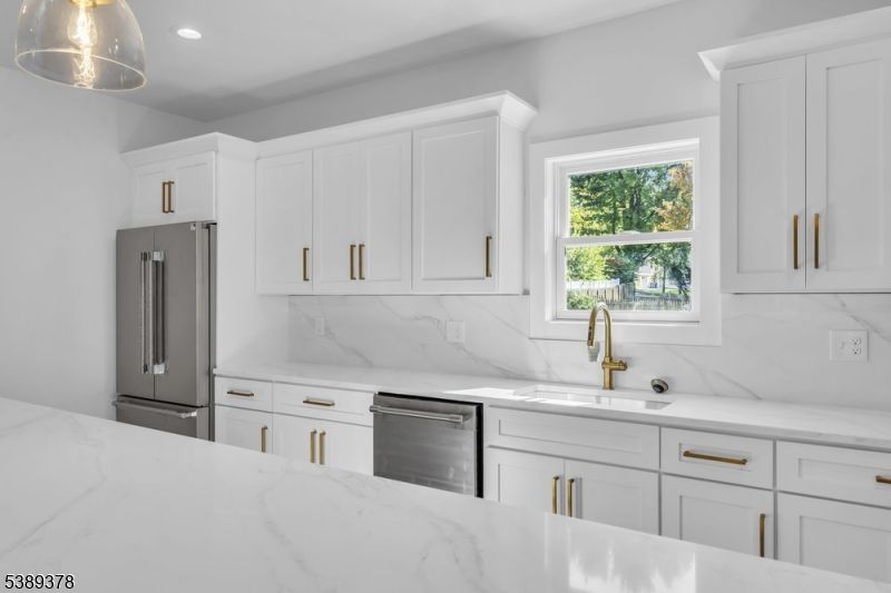 Interior, Kitchen, Marble Walls, Recessed Lighting