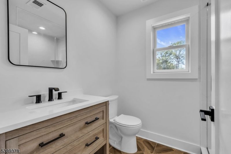 Bathroom, Interior, Recessed Lighting, Wood Texture Flooring