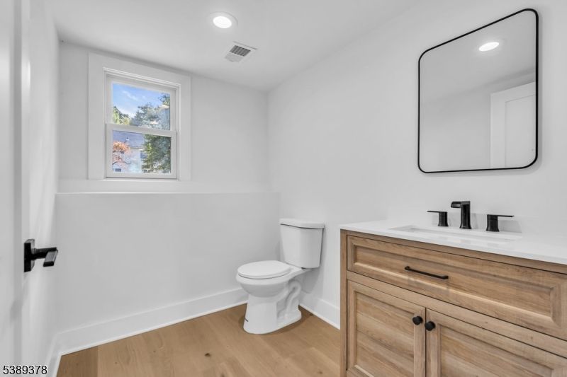 Bathroom, Interior, Recessed Lighting, Wood Texture Flooring