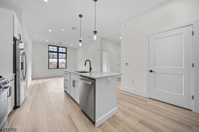 Interior, Kitchen, Pendant Lights, Recessed Lighting, Wood Texture Flooring