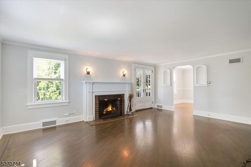 Empty room, Fireplace, Interior, Wood Texture Flooring