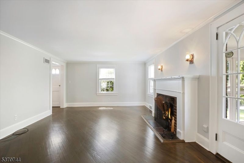 Empty room, Fireplace, Interior, Wood Texture Flooring