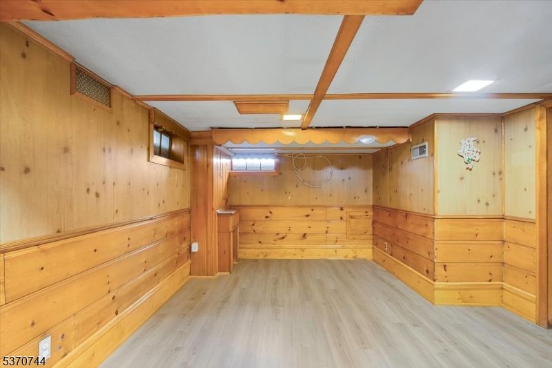 Empty room, Interior, Wood Texture Flooring, Wooden Walls