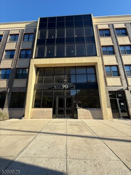 Exterior, Facade, Condo Building