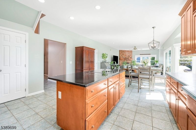 Dining room, Interior, Kitchen, Pendant Lights, Recessed Lighting, Stone Walls