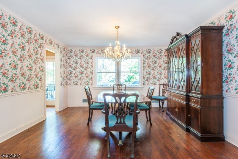 Chandelier, Dining room, Interior, Wood Texture Flooring