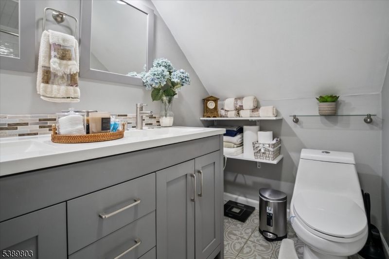 Bathroom, Interior