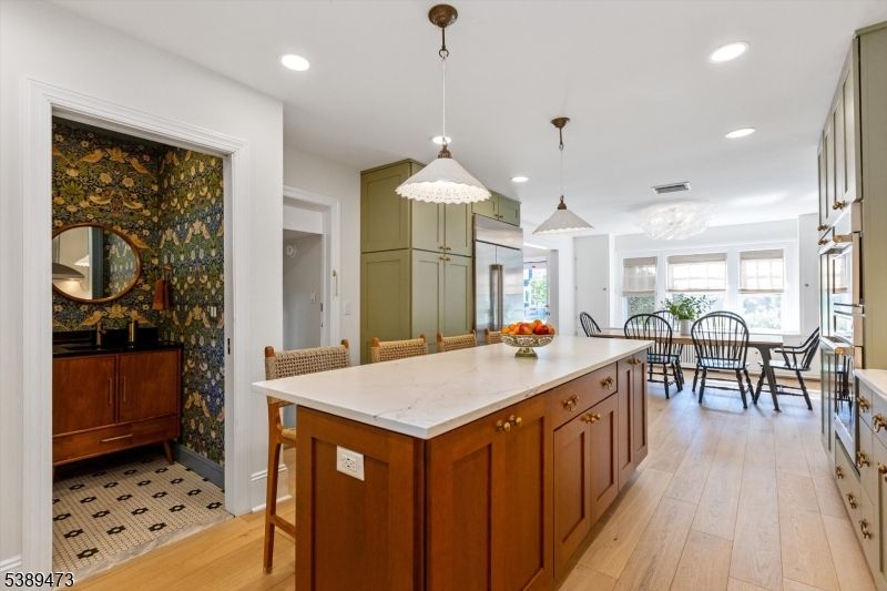 Dining room, Interior, Kitchen, Pendant Lights, Recessed Lighting, Wood Texture Flooring