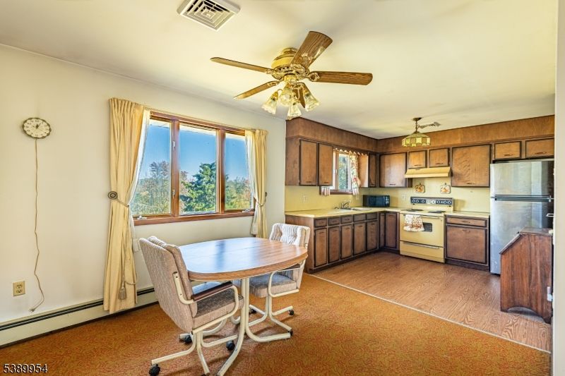 Dining room, Interior, Kitchen